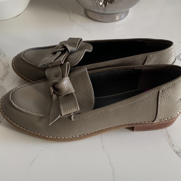 Very volatile leather lofeats size 9 gray comfy - Picture 4 of 9